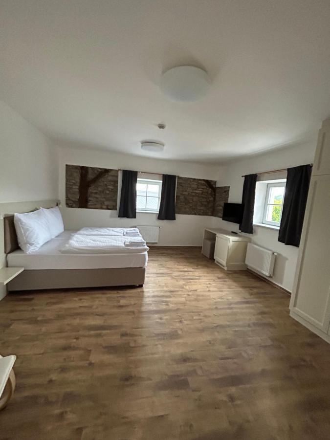Barborsky Dvur 4*